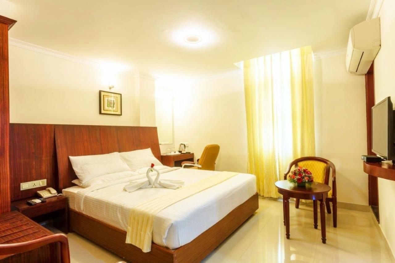 Genx Kr Inn Manyata Bangalore Bagian luar foto